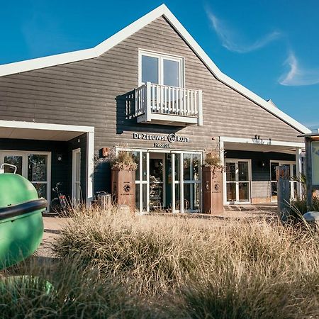 Hotel De Zeeuwse Kust レーネスセ エクステリア 写真