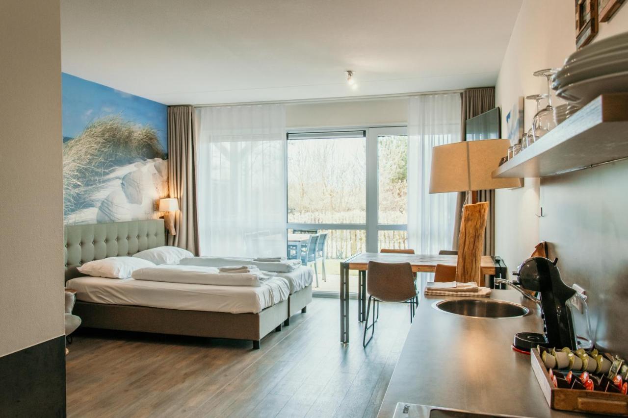 Hotel De Zeeuwse Kust レーネスセ エクステリア 写真