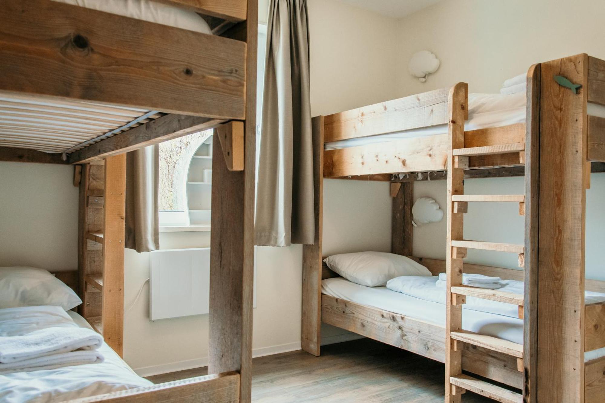 Hotel De Zeeuwse Kust レーネスセ エクステリア 写真