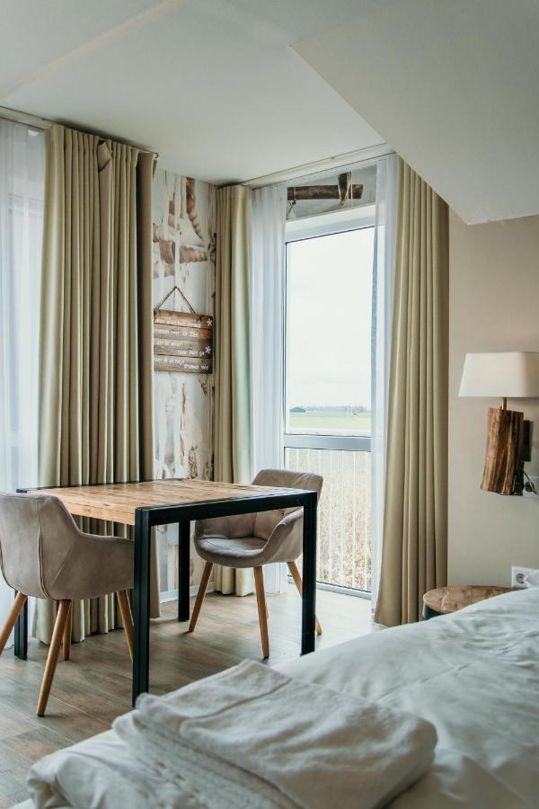 Hotel De Zeeuwse Kust レーネスセ エクステリア 写真